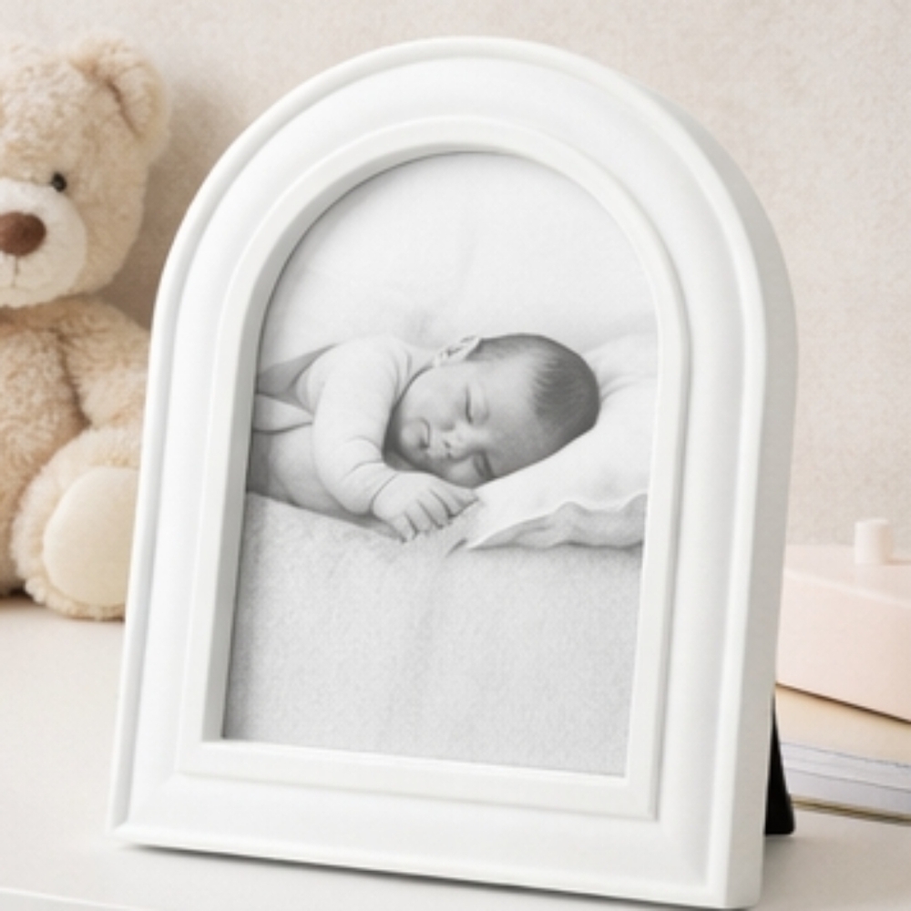 ✨ White Arched 5x7 Photo Frame – Modern Neutral Design ✨
